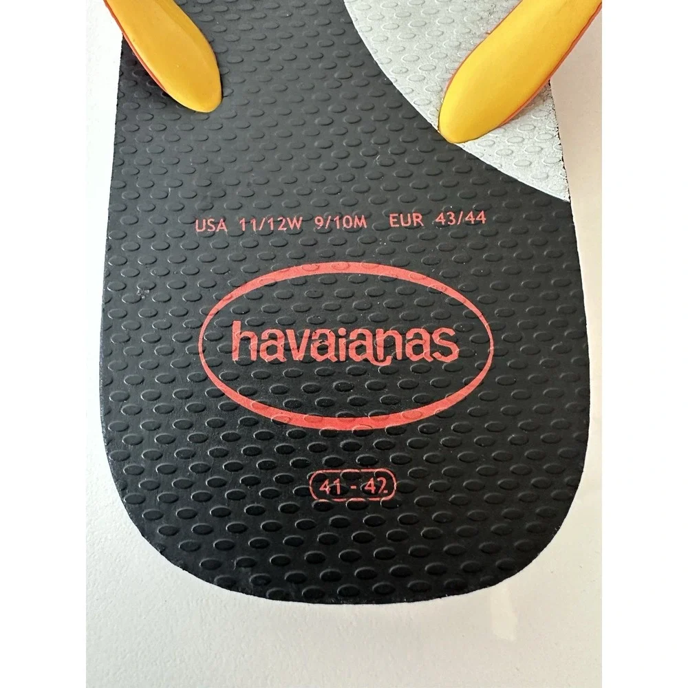 Disney Mickey's 90th Special Havaianas‎ Adult Sandals Size 9/10 Men 11/12 Women